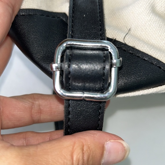 EUC Deux Lux Demi Backpack with BONUS crossbody & coin purse - Picture 9 of 12